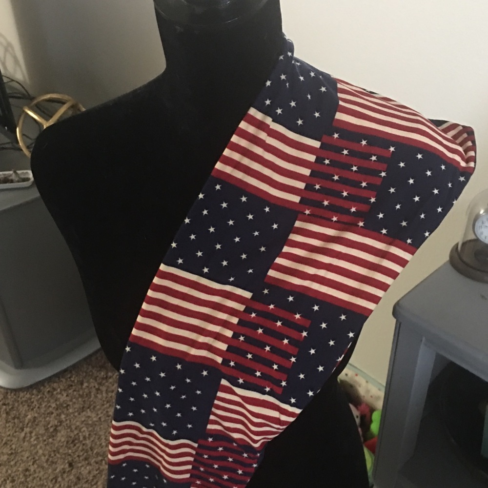 NEW LISTING Brand 🆕 LLR 4th of July leggings